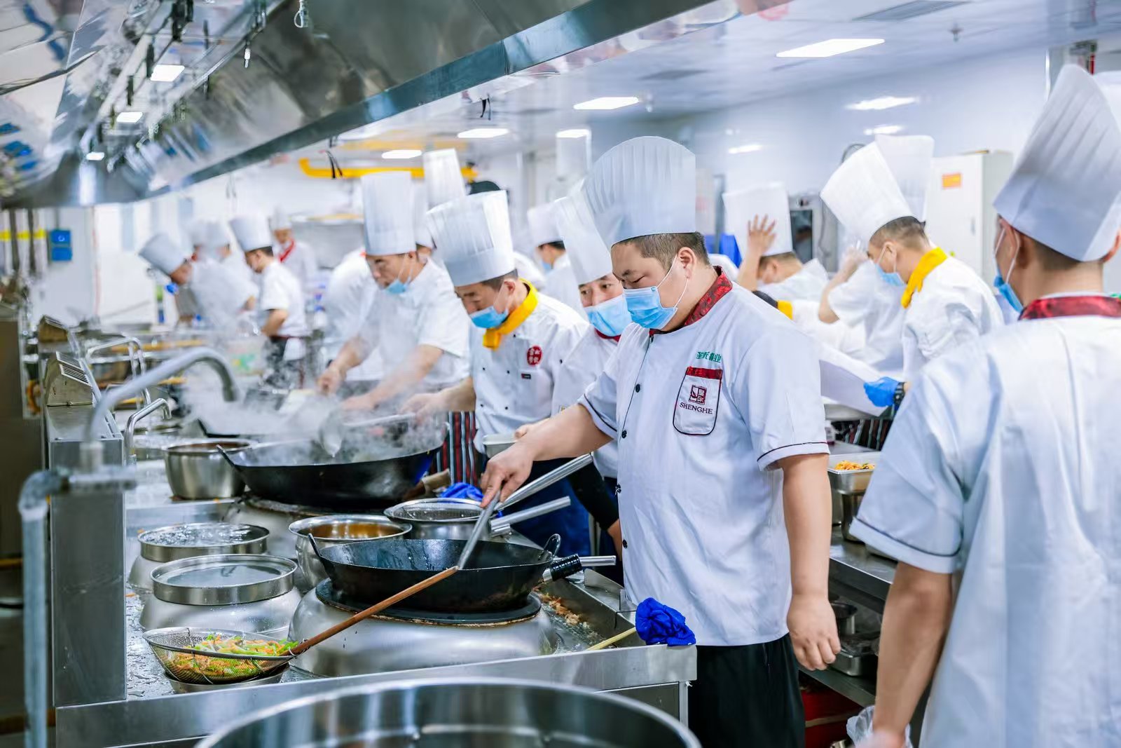 創(chuàng)新食譜繪美味健康畫卷，圣禾載譽(yù)而歸續(xù)寫學(xué)生餐暖心新篇章